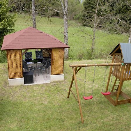 Ferienwohnungen Hecher Feldkirchen in Kärnten Exterior foto